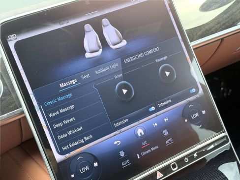 Used 2023 Mercedes-Benz S 580 4MATIC Sedan image 77