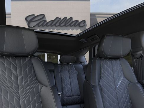 New 2026 Cadillac Optiq V w/ LPO, Floor Liner Package AWD/4WD image 24