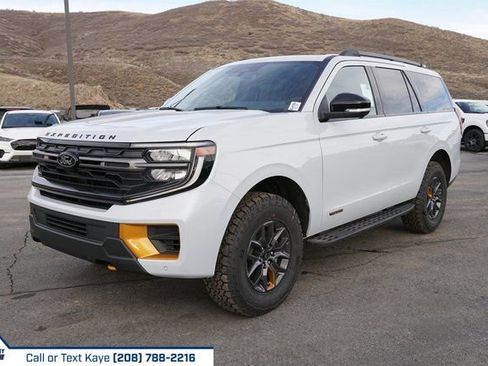 New 2026 Ford Expedition Tremor image 33