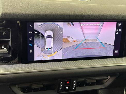 Certified 2024 Porsche Cayenne image 28