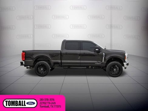 Used 2024 Ford F250 XLT w/ FX4 Off-Road Package image 8