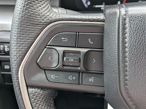 Used 2024 Toyota Tacoma TRD Sport AWD/4WD image 21