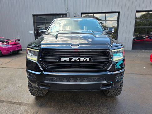 Used 2019 RAM 1500 Laramie w/ Sport Appearance Package AWD/4WD image 7