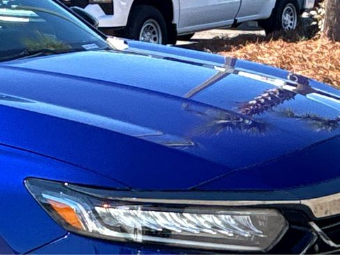 Used 2022 Honda Accord Sport image 18