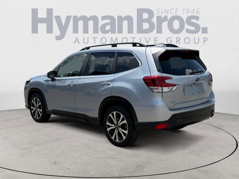Used 2023 Subaru Forester Limited AWD/4WD image 6