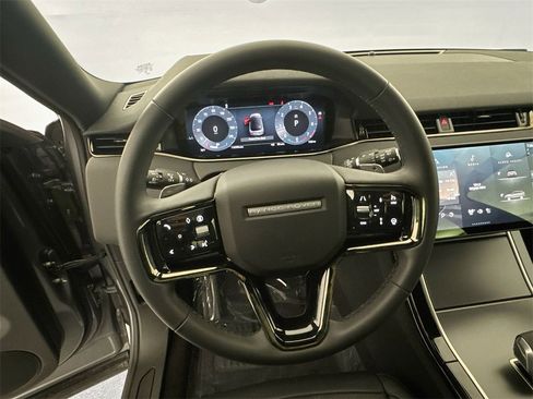 Certified 2026 Land Rover Range Rover Evoque S image 11