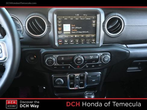 Used 2021 Jeep Wrangler Unlimited Sahara w/ Safety Group image 12