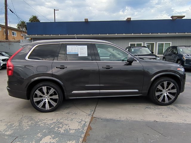 Certified 2023 Volvo XC90 B6 Ultimate w/ Protection Package Premier AWD/4WD image 2