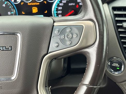 Used 2019 GMC Yukon XL Denali w/ Open Road Package image 9