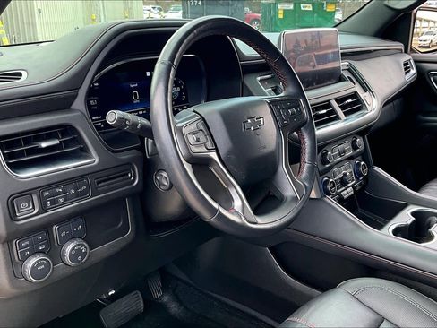 Used 2022 Chevrolet Tahoe RST w/ Luxury Package image 15