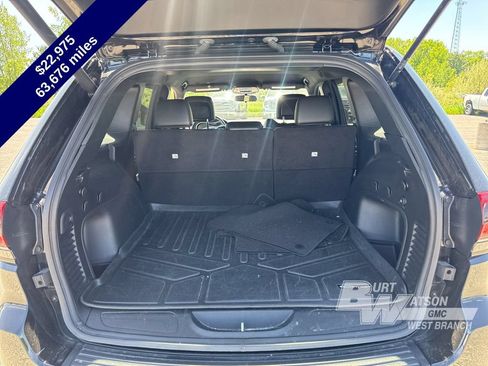 Used 2021 Jeep Grand Cherokee Laredo X AWD/4WD image 31
