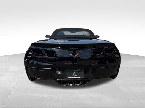 Used 2015 Chevrolet Corvette Stingray Convertible w/ 2LT Preferred Equipment Group RWD image 9