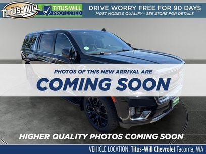 Used 2022 GMC Yukon XL SLT w/ SLT Luxury Package