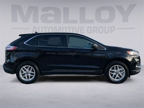 Used 2024 Ford Edge SEL image 6