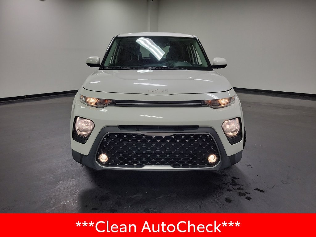 Used 2022 Kia Soul EX FWD image 3