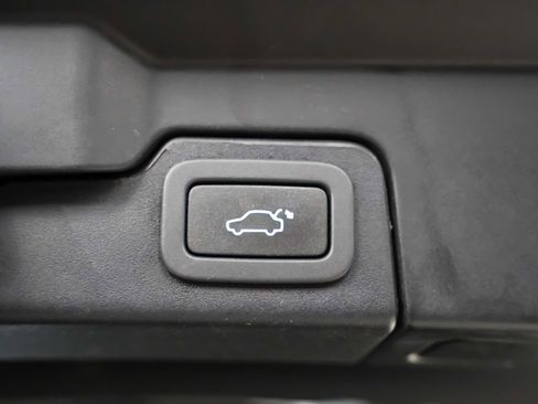 Used 2014 Land Rover Range Rover Evoque Pure Plus image 14