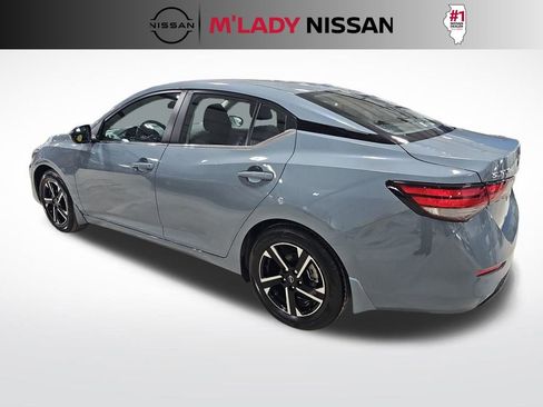 Used 2025 Nissan Sentra SV w/ All-Weather Package image 7