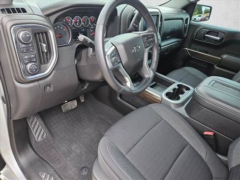 Used 2022 Chevrolet Silverado 1500 RST w/ Safety Package AWD/4WD image 16