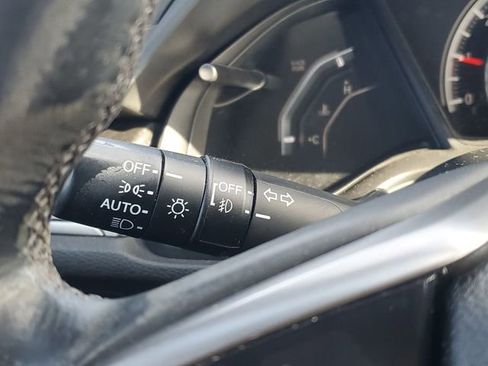 Used 2018 Honda Civic Sport image 33