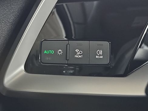 Used 2023 Audi A3 2.0T Premium w/ Convenience Package image 28