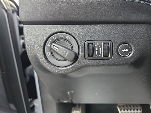 Used 2022 Dodge Challenger R/T Scat Pack w/ Plus Package image 27