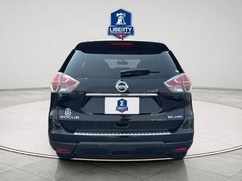 Used 2015 Nissan Rogue SL w/ SL Premium Package AWD/4WD image 9