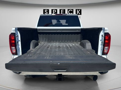 Used 2024 GMC Sierra 2500 Pro AWD/4WD image 9