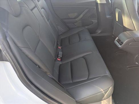 Used 2020 Tesla Model 3 Performance image 19