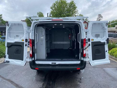 Used 2023 Ford Transit 250 Low Roof w/ Load Area Protection Package RWD image 11