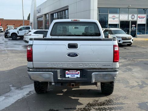 Used 2016 Ford F250 XL w/ XL Appearance Package image 3