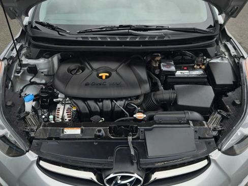 Used 2012 Hyundai Elantra Limited w/ Technology Pkg 5 FWD image 52