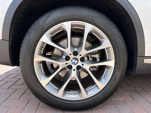 Used 2026 BMW X5 xDrive40i AWD/4WD image 13