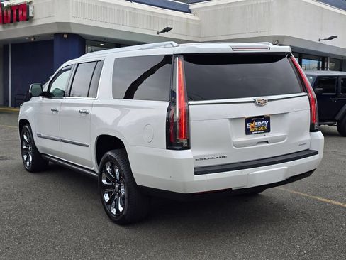 Used 2019 Cadillac Escalade ESV Platinum AWD/4WD image 5