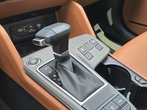 New 2026 Kia Sportage X-Line AWD/4WD image 17