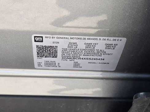Used 2025 Chevrolet Blazer LT FWD image 37