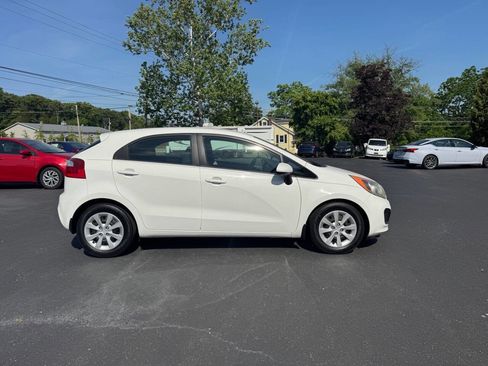 Used 2015 Kia Rio LX w/ Power Package FWD image 5