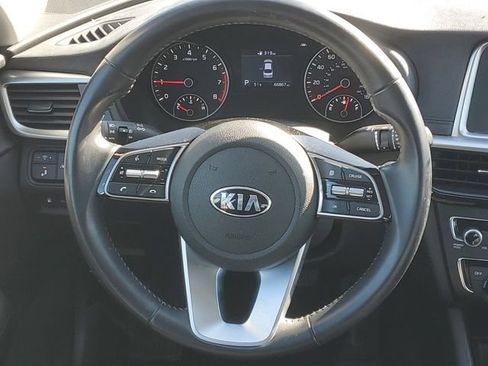 Used 2019 Kia Optima S FWD image 11