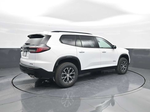 New 2026 GMC Acadia AT4 w/ Luxury Package image 8
