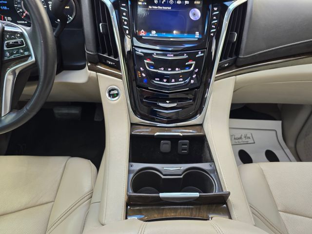 Used 2018 Cadillac Escalade ESV Premium Luxury AWD/4WD image 30