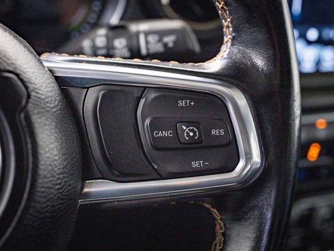 Used 2021 Jeep Wrangler Unlimited Sahara image 27