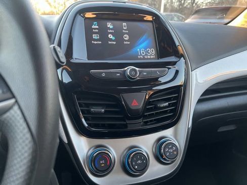 Used 2017 Chevrolet Spark LT image 18