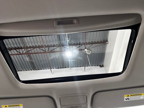Used 2025 Honda Odyssey EX-L image 43