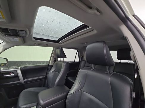 Used 2016 Toyota 4Runner Limited image 43