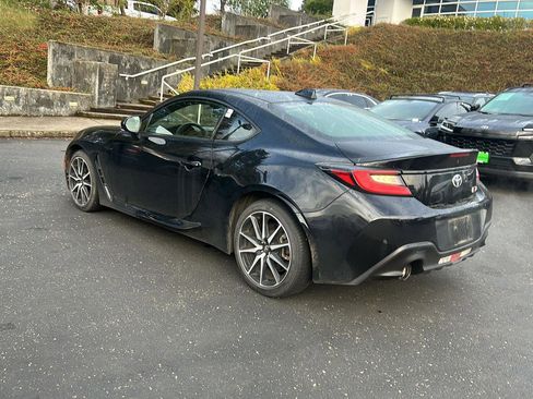 Used 2022 Toyota GR86 w/ ALL Weather Mat Package (TMS) image 5