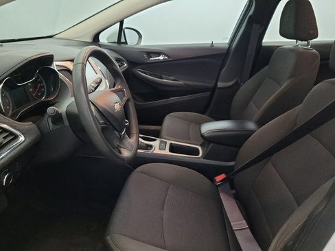 Used 2017 Chevrolet Cruze LS FWD image 17