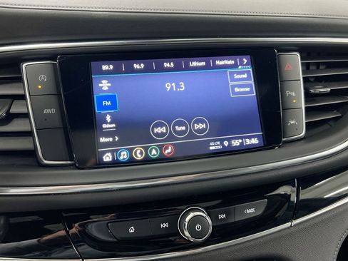 Used 2024 Buick Enclave Avenir AWD/4WD image 14
