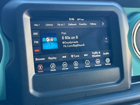 Used 2018 Jeep Wrangler Unlimited Rubicon AWD/4WD image 19
