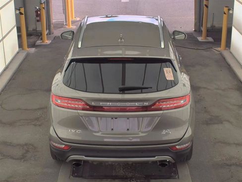 Used 2016 Lincoln MKC Select w/ Select Plus Package FWD image 6