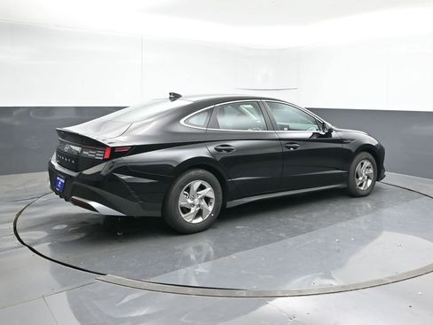 New 2026 Hyundai Sonata SE FWD image 5