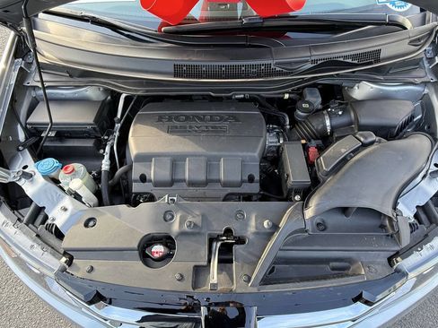 Used 2016 Honda Odyssey EX-L image 37